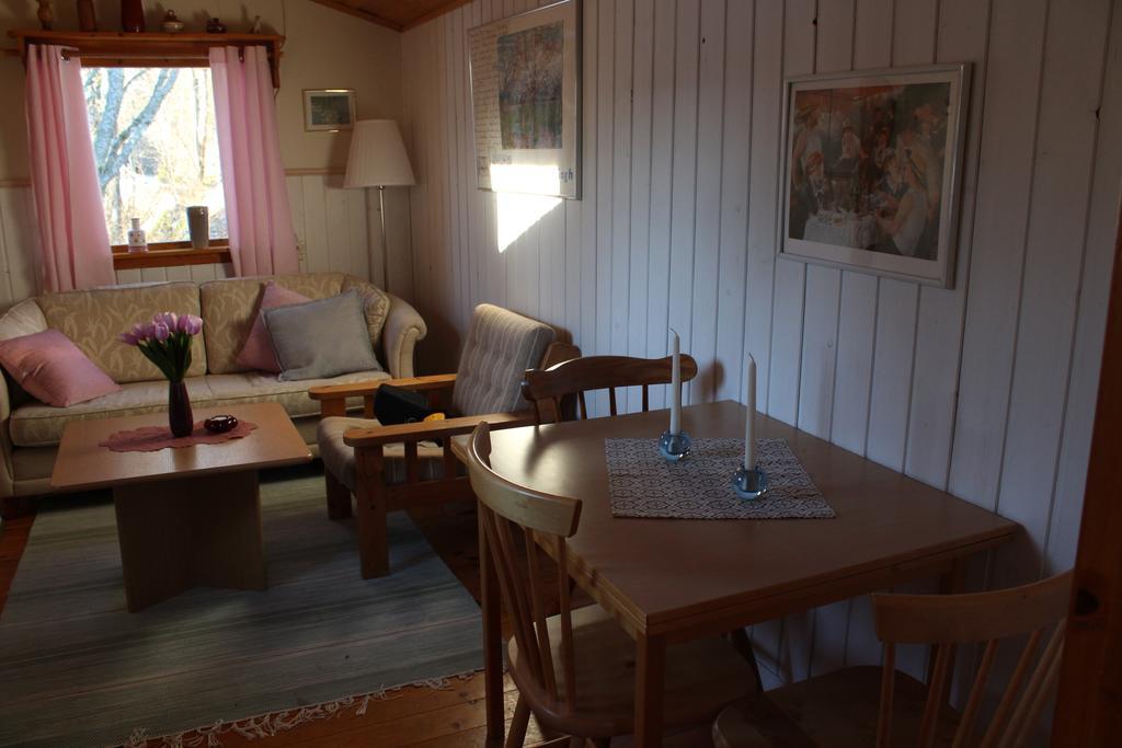 Lilla Sandereds Gard Loftahammar Rom bilde